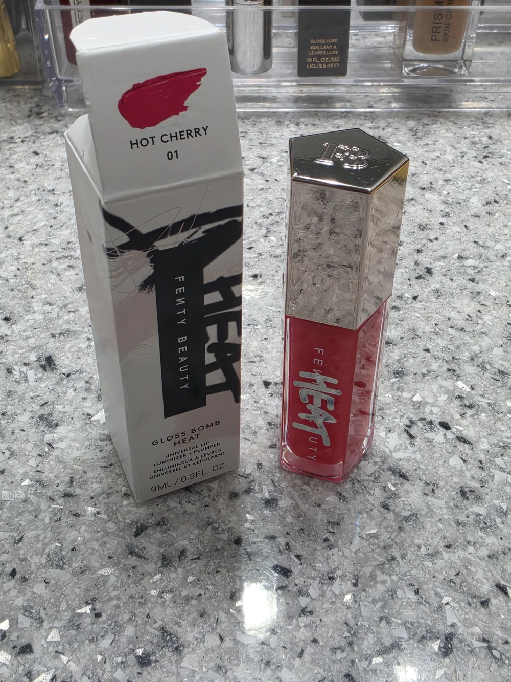 Fenty Beauty Heat Liquid Lipstick - Hot Cherry Red